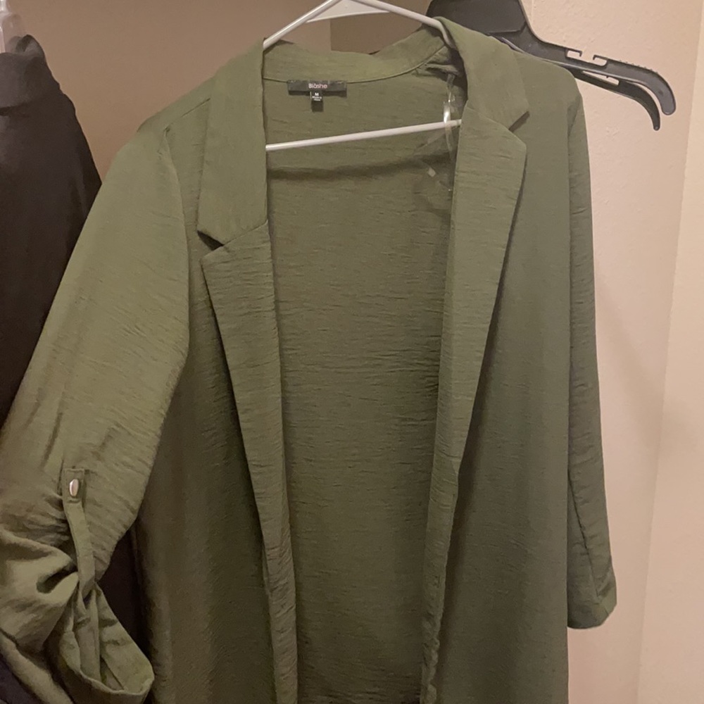 Blazer - Picture 2 of 2